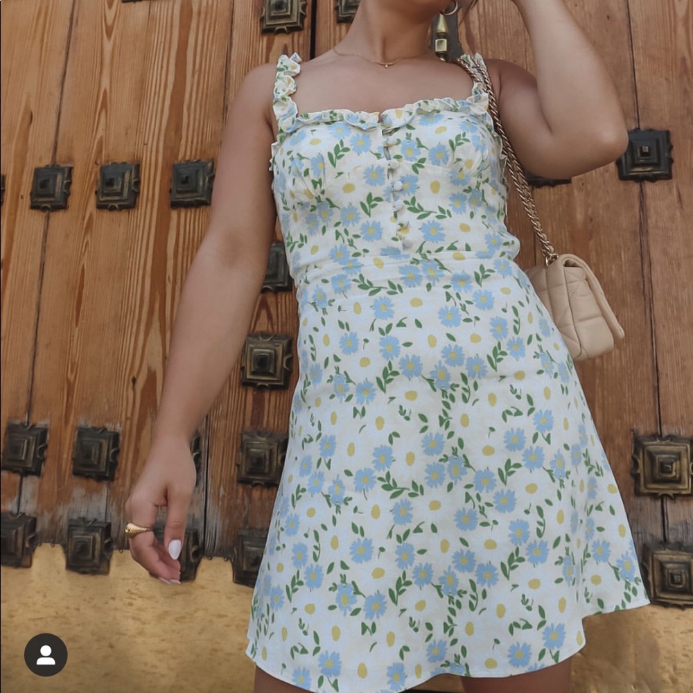 Zara floral satin dress bloggers fav - Picture 16 of 16